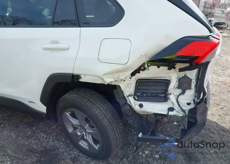 2023 Toyota Rav4 Hybrid Xle z USA, uszkodzony, nr VIN JTMRWRFV3PD206218